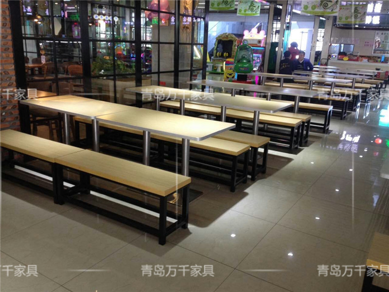  美美地 美食廣場(chǎng) 黃島中澤國(guó)貨店